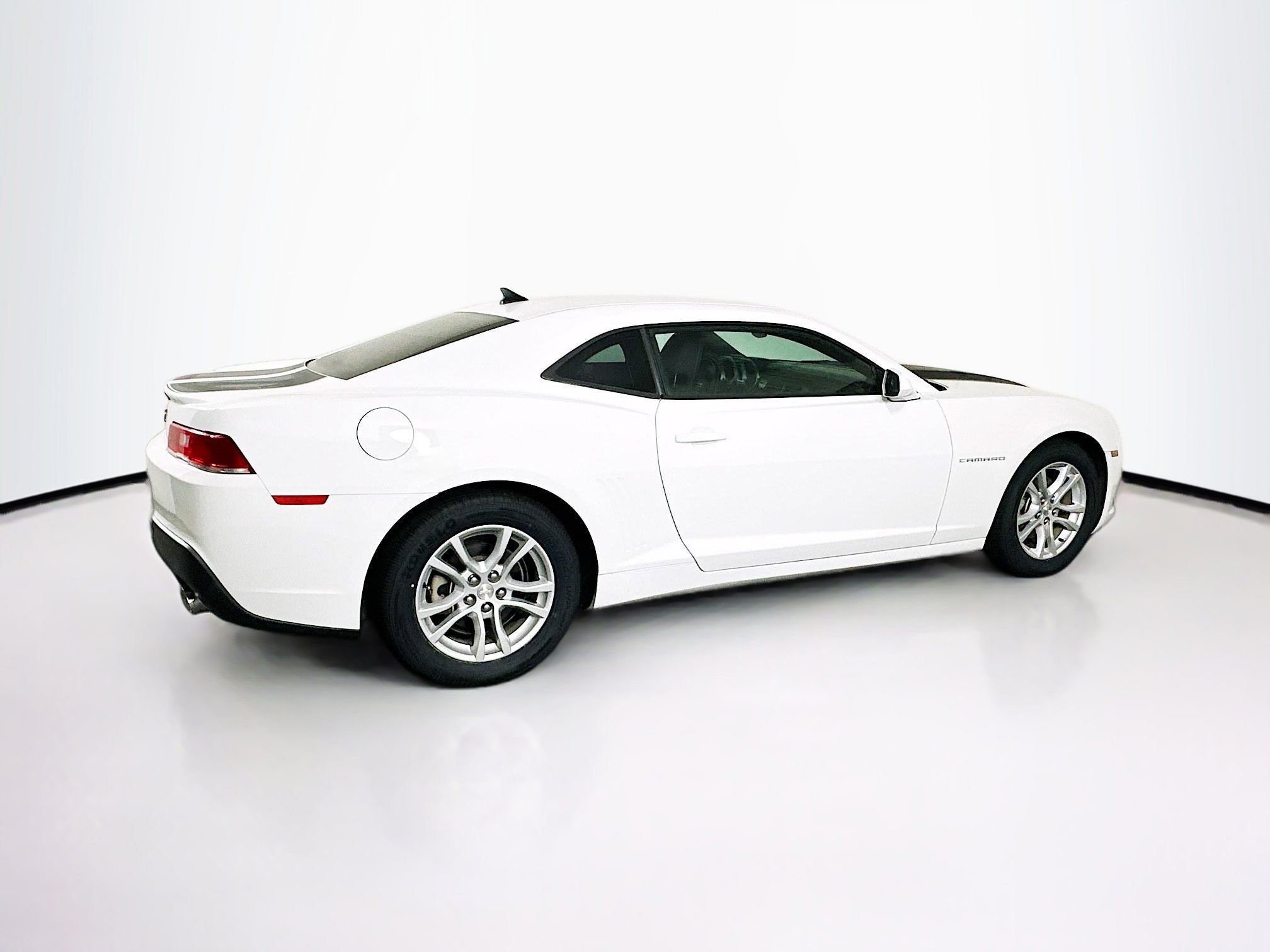 Used 2015 Chevrolet Camaro LS image 10