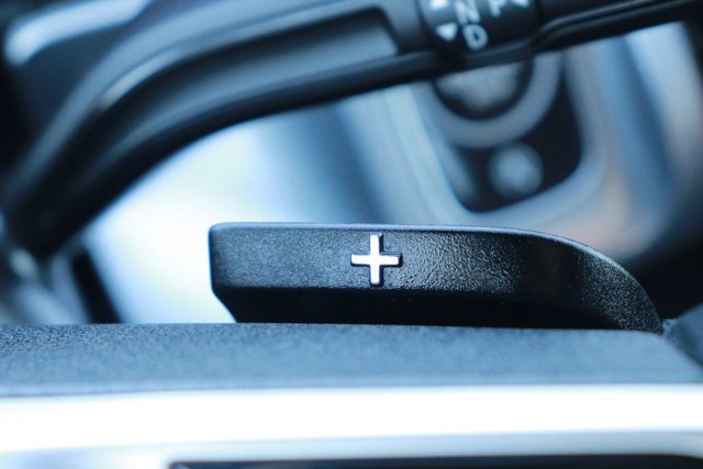 Used 2024 Mercedes-Benz GLB 250 image 20