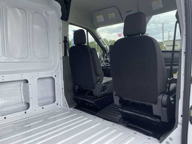 New 2026 Ford Transit 250 148 Medium Roof image 9