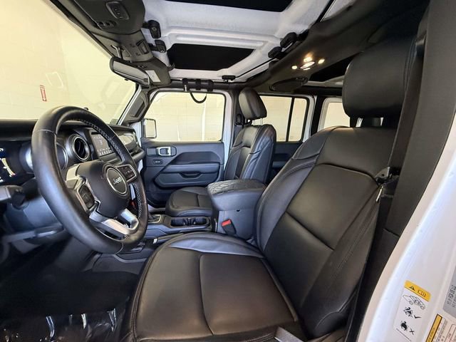 Used 2020 Jeep Wrangler Unlimited Sahara w/ Cold Weather Group AWD/4WD image 2
