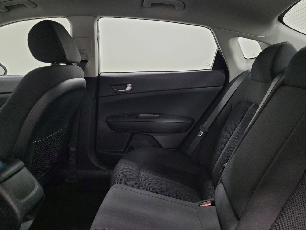 Used 2019 Kia Optima LX FWD image 18
