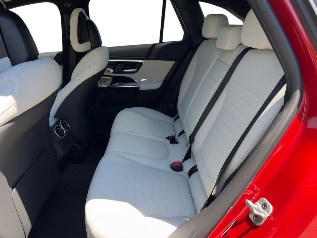 New 2026 Mercedes-Benz GLC 300 4MATIC image 7