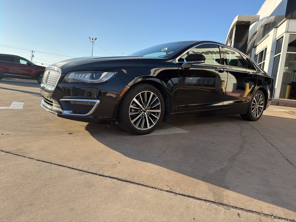 Used 2017 Lincoln MKZ Premiere image 6