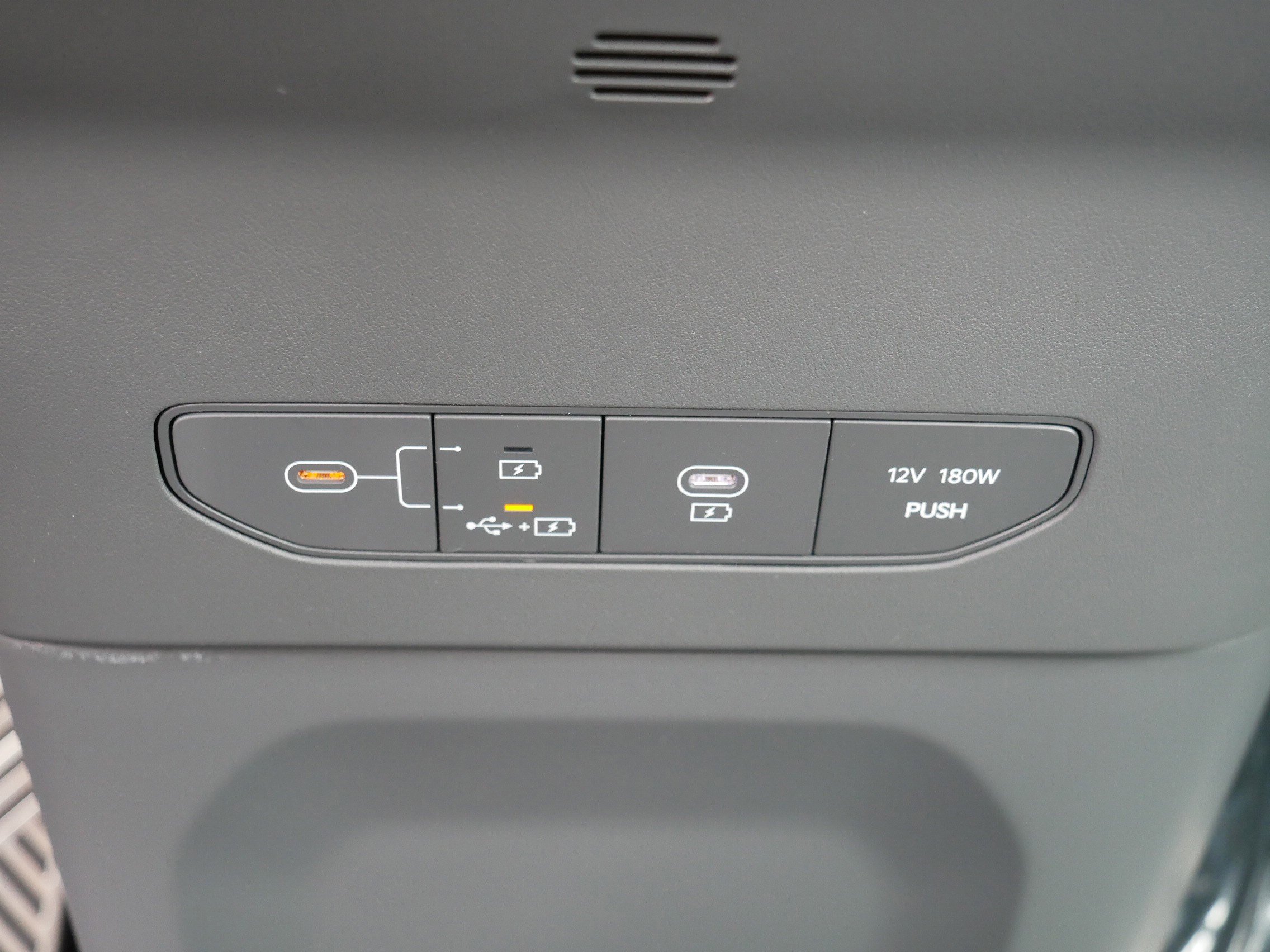 Certified 2024 Kia EV9 GT-Line AWD/4WD image 33