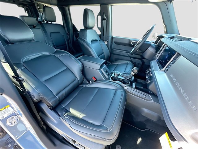 Used 2025 Ford Bronco Outer Banks image 28