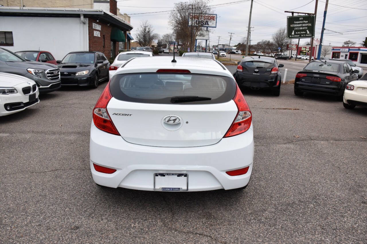 Used 2017 Hyundai Accent SE image 6