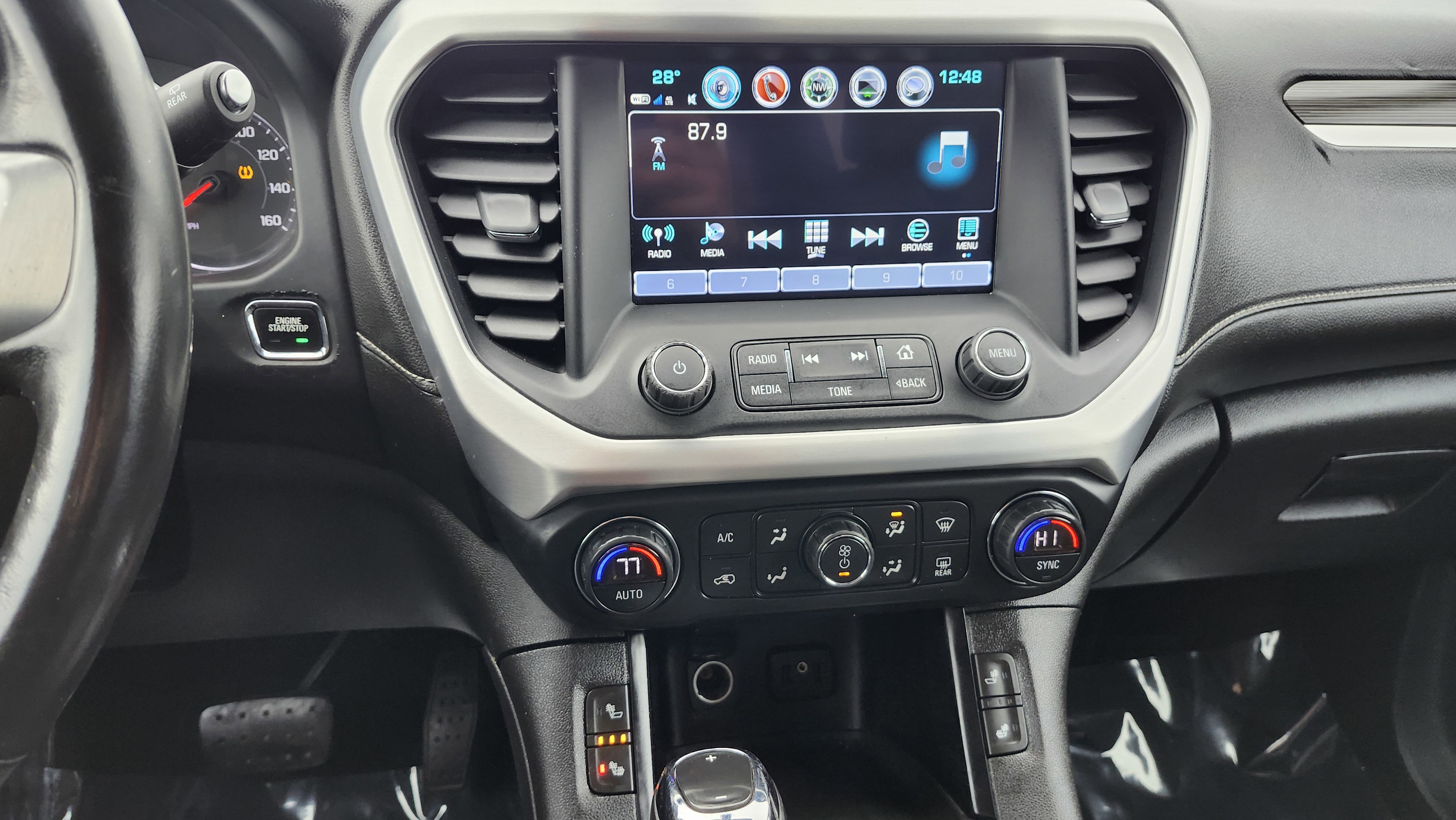 Used 2019 GMC Acadia SLT image 32