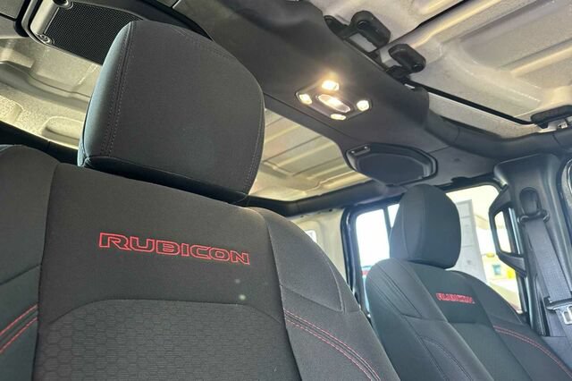 Certified 2021 Jeep Wrangler Unlimited Rubicon AWD/4WD image 14