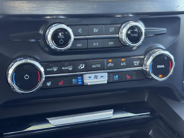 Used 2024 Ford F250 Lariat AWD/4WD image 28