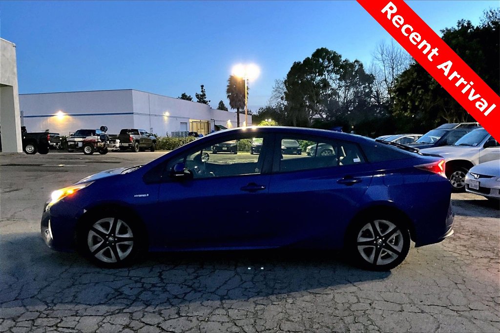 Used 2018 Toyota Prius Three Touring image 7