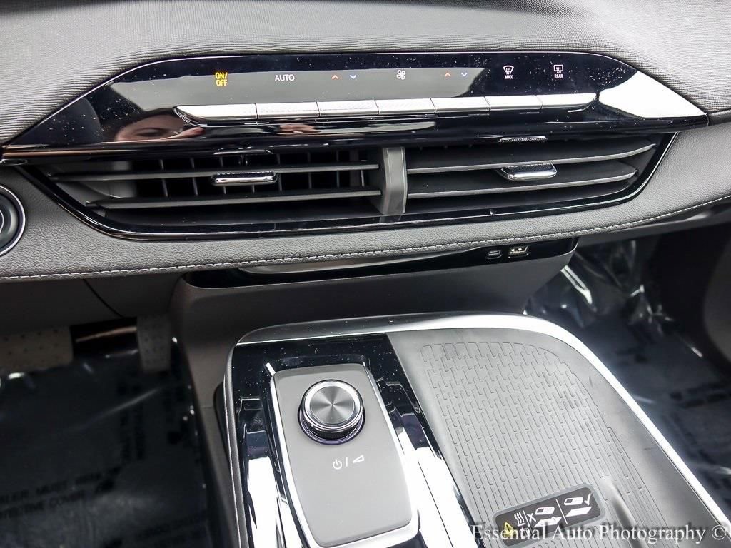New 2026 Buick Enclave Sport Touring w/ Power Package image 22