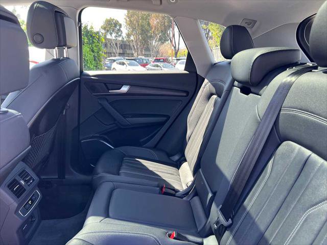 Used 2024 Audi Q5 2.0T Premium w/ Convenience Package image 45