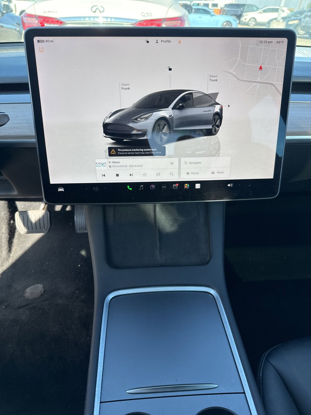 Used 2023 Tesla Model 3 Standard Range image 7