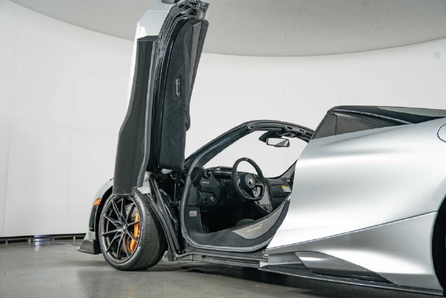 Used 2022 McLaren 765LT RWD image 14