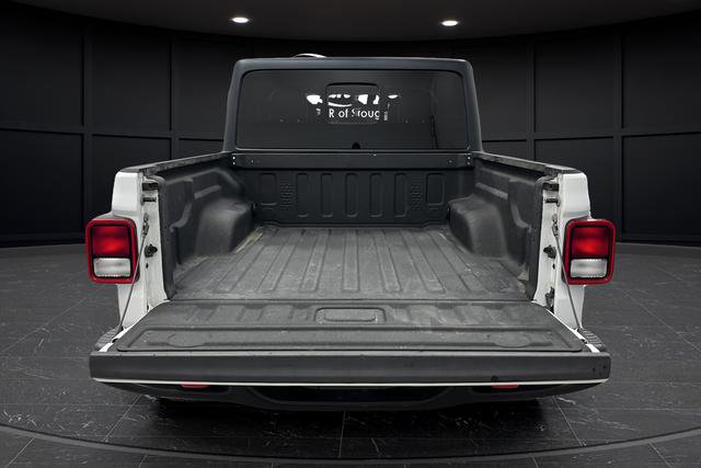 Used 2022 Jeep Gladiator Rubicon AWD/4WD image 25