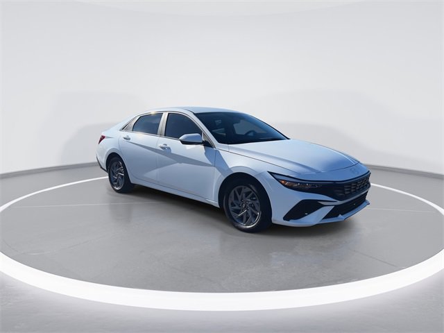 Certified 2025 Hyundai Elantra Blue image 2