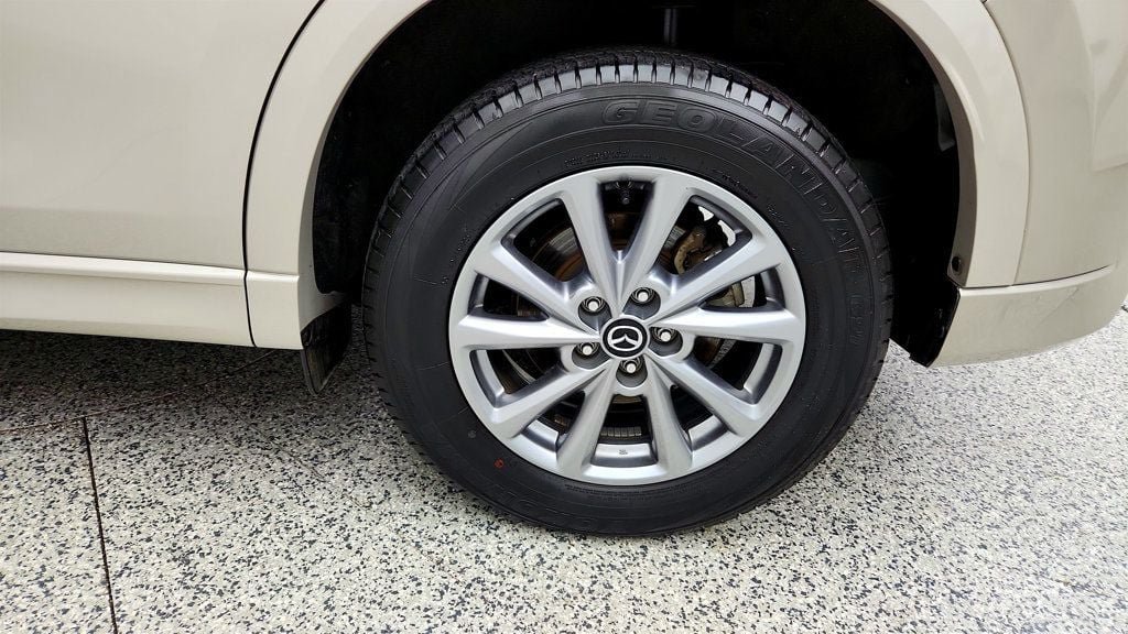 Used 2025 MAZDA CX-5 AWD 2.5 S w/ Preferred Package image 9
