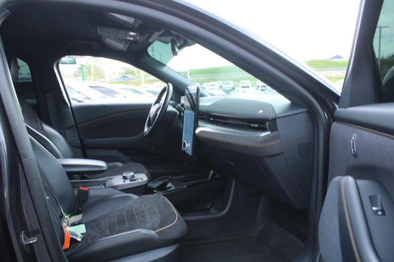 Used 2021 Ford Mustang Mach-E GT AWD/4WD image 12