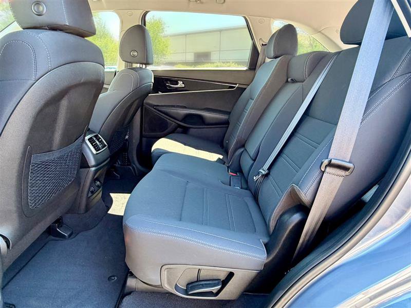 Used 2020 Kia Sorento S AWD/4WD image 7