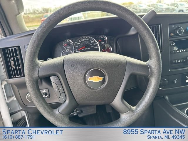 Used 2024 Chevrolet Express 2500 w/ Driver Convenience Package image 15