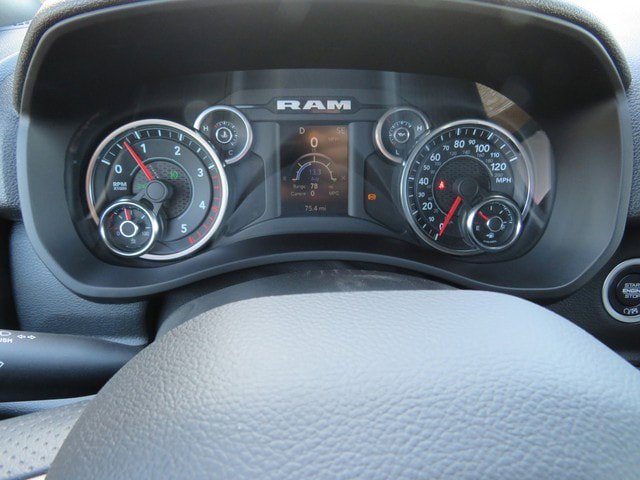 New 2023 RAM 5500 Tradesman w/ Chrome Appearance Group RWD image 44