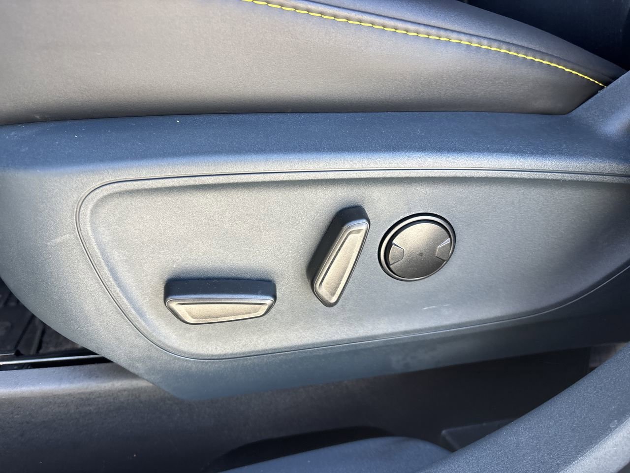 Used 2025 Ford Maverick Lobo image 20