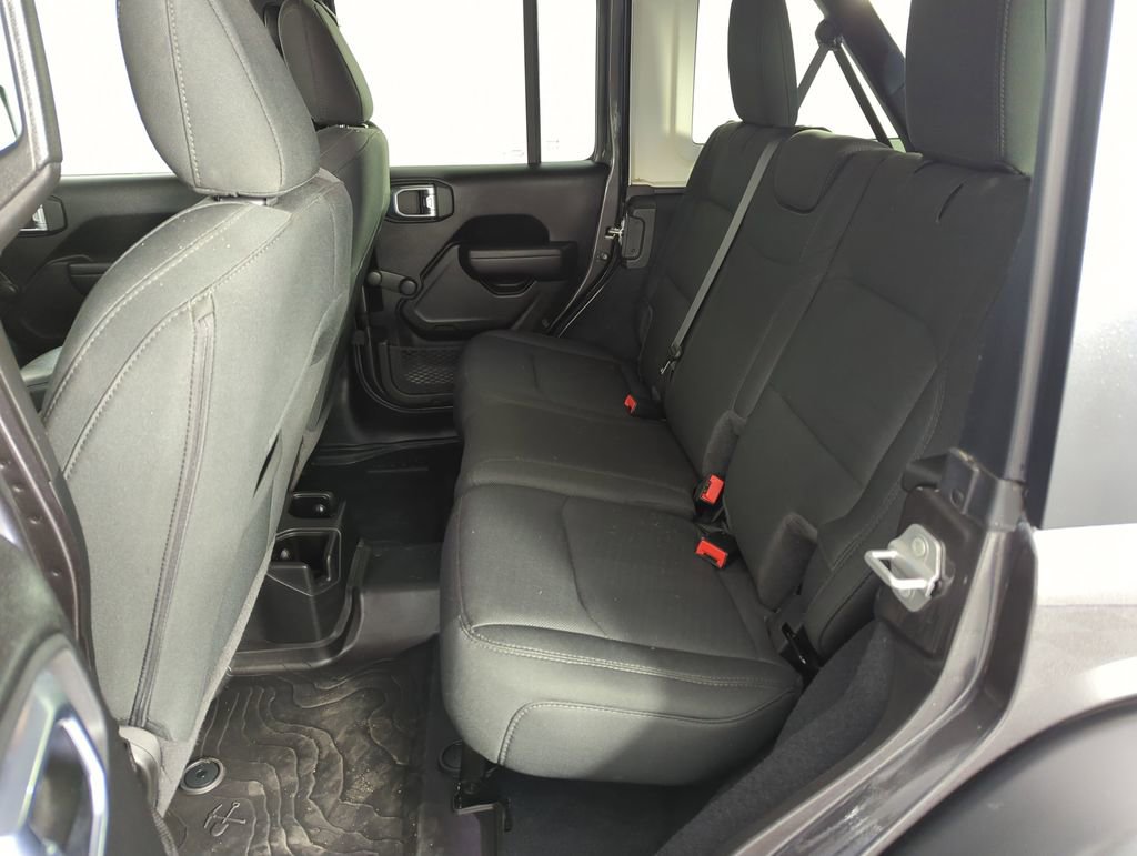 Used 2022 Jeep Wrangler Unlimited Willys image 27