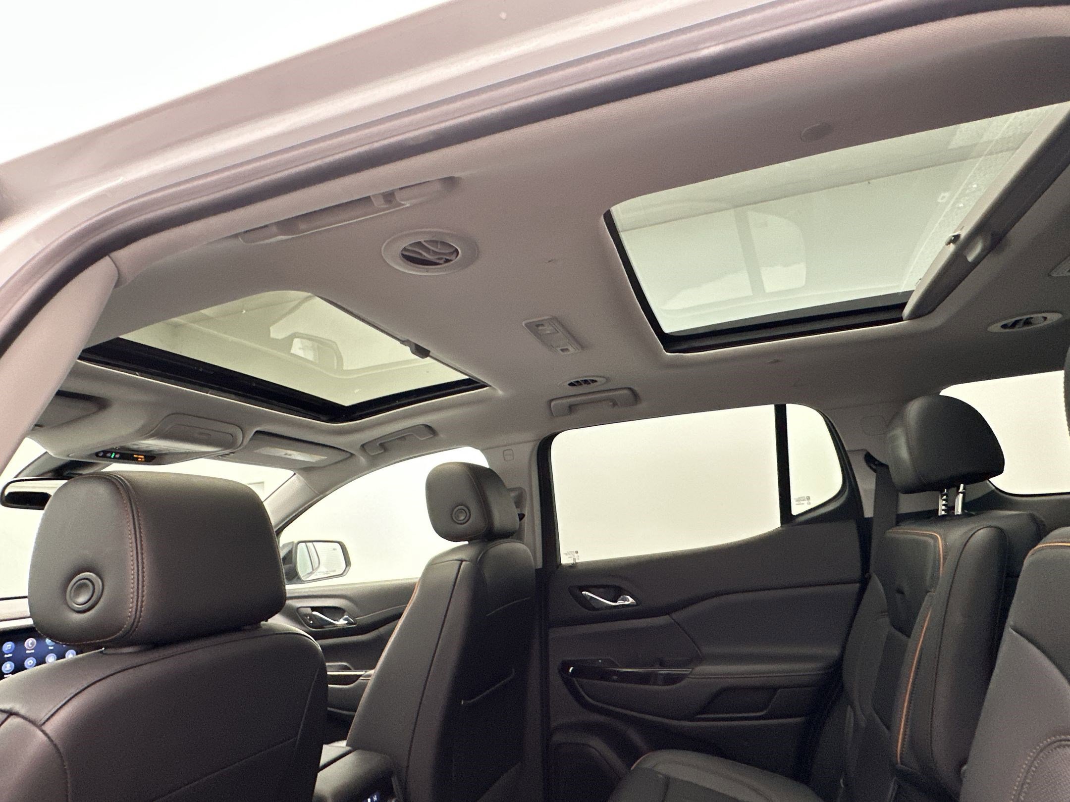 Certified 2023 GMC Acadia AT4 w/ Technology Package AWD/4WD image 15