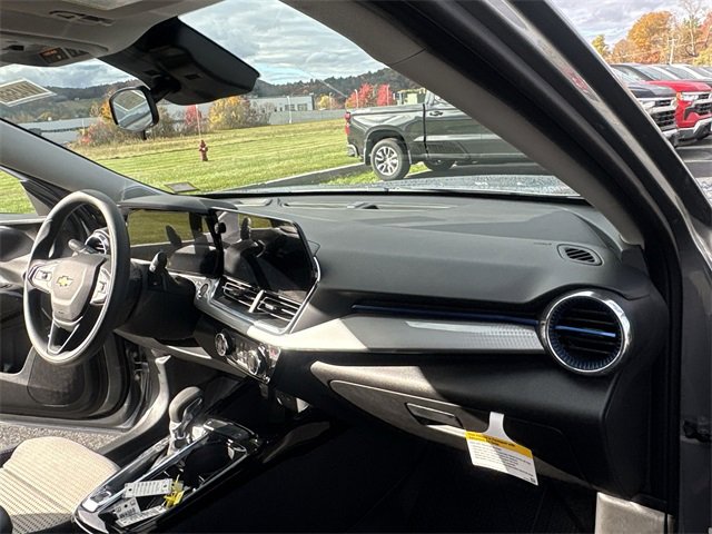 New 2026 Chevrolet Trax LT image 30