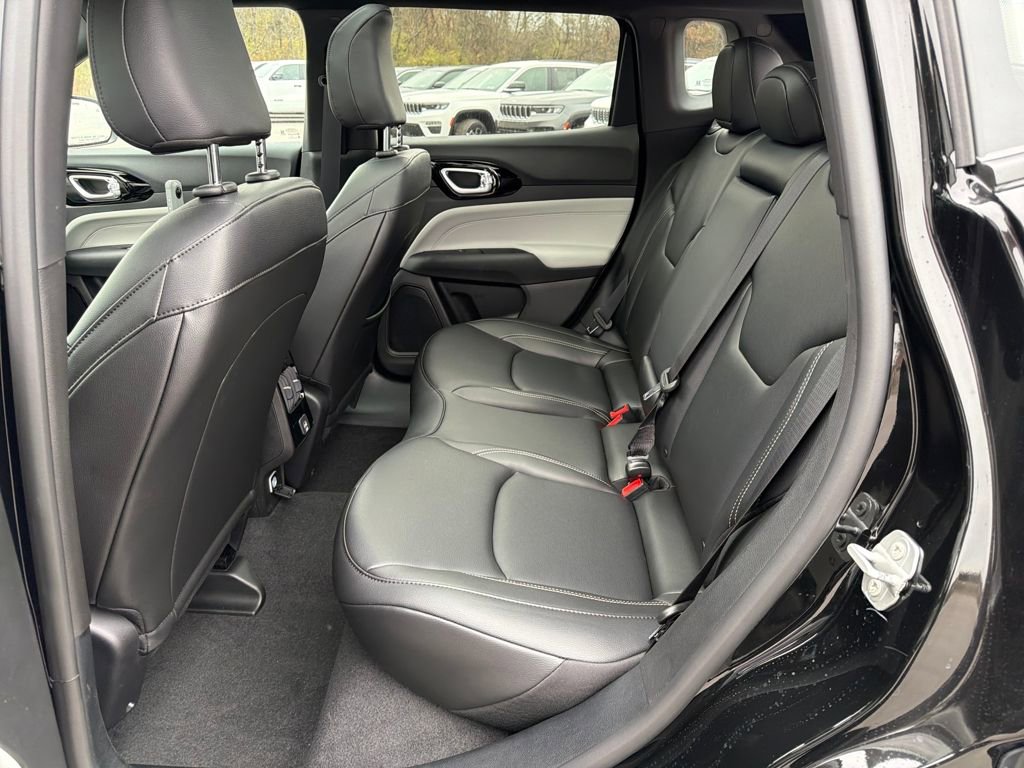 New 2026 Jeep Compass Limited image 22