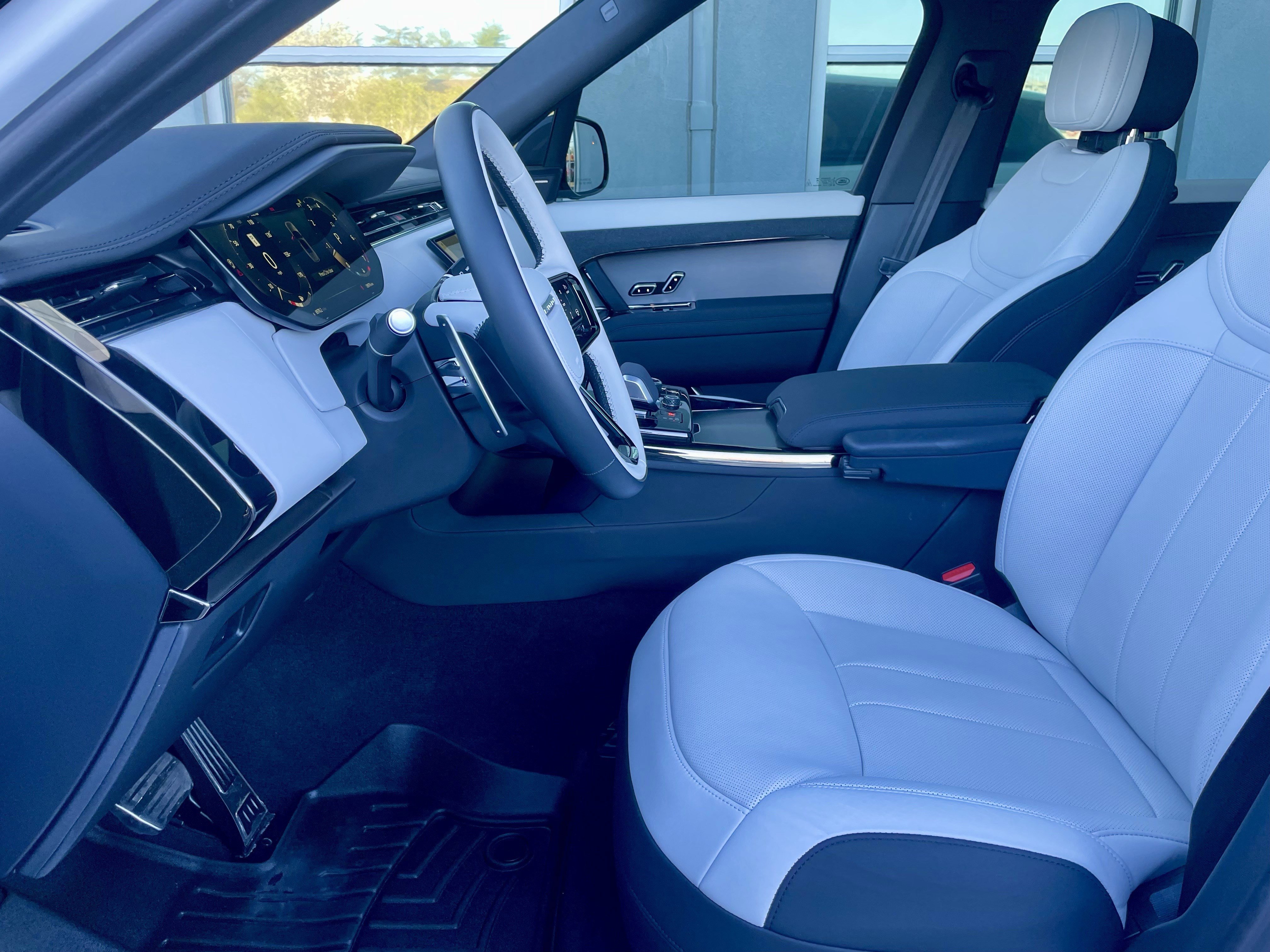 Certified 2023 Land Rover Range Rover Sport SE Dynamic image 14