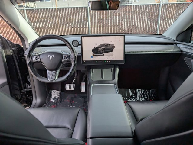 Used 2023 Tesla Model Y Performance image 14