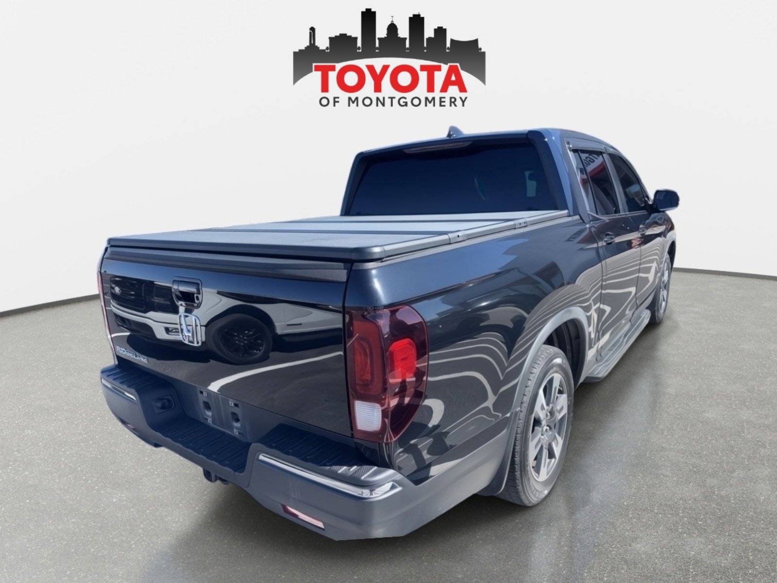 Used 2018 Honda Ridgeline RTL-T image 18