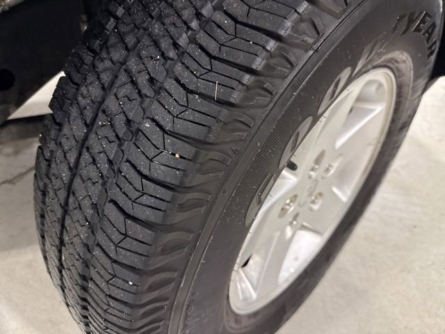 Used 2018 Jeep Wrangler Unlimited Sport S image 7