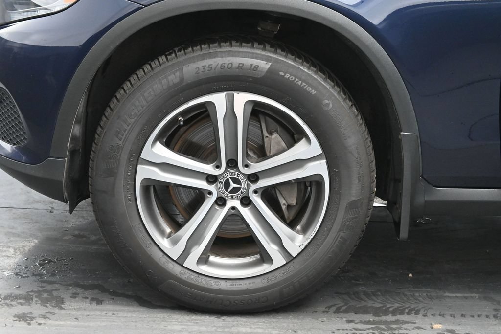 Used 2019 Mercedes-Benz GLC 300 4MATIC image 30