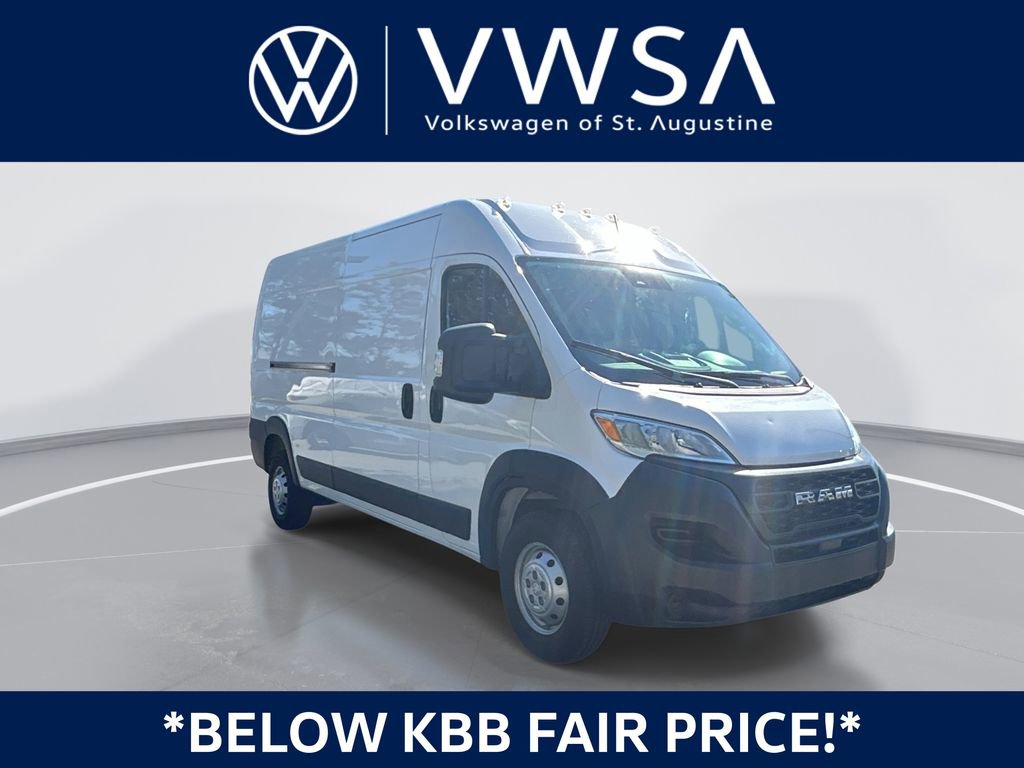 Used 2023 RAM ProMaster 2500 FWD image 1