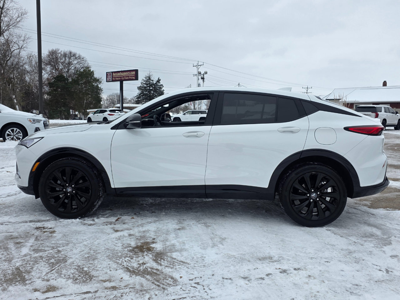 Used 2024 Buick Envista Sport Touring w/ Convenience I Package image 8