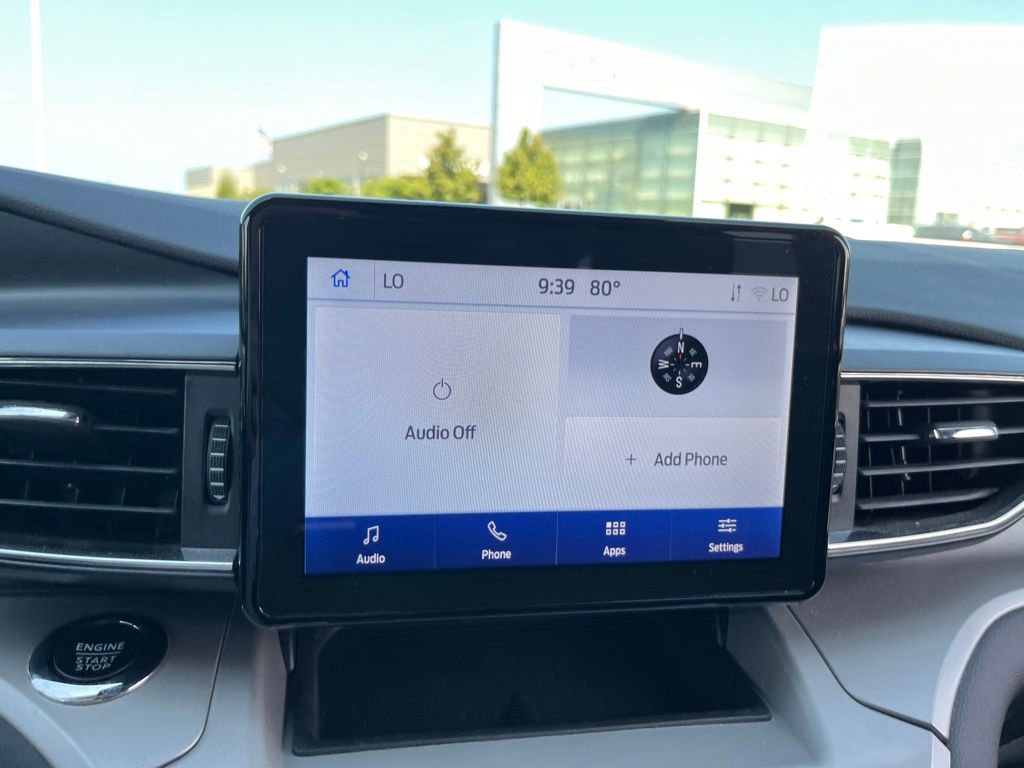 Used 2023 Ford Explorer XLT w/ Equipment Group 202A image 33