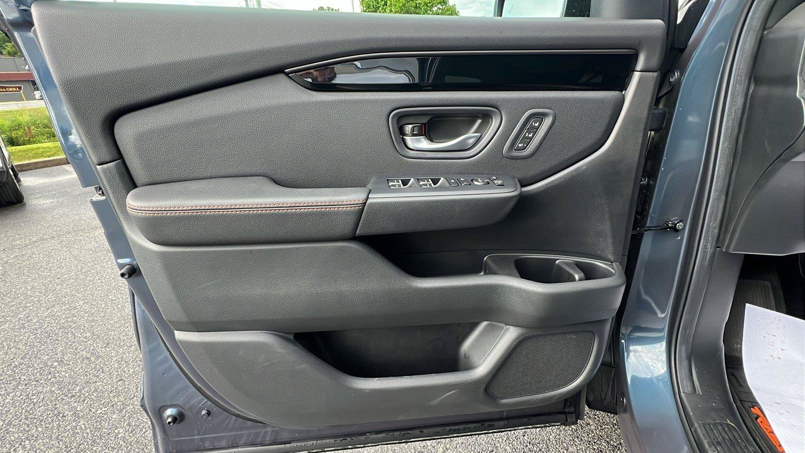 Used 2026 Honda Pilot TrailSport image 24