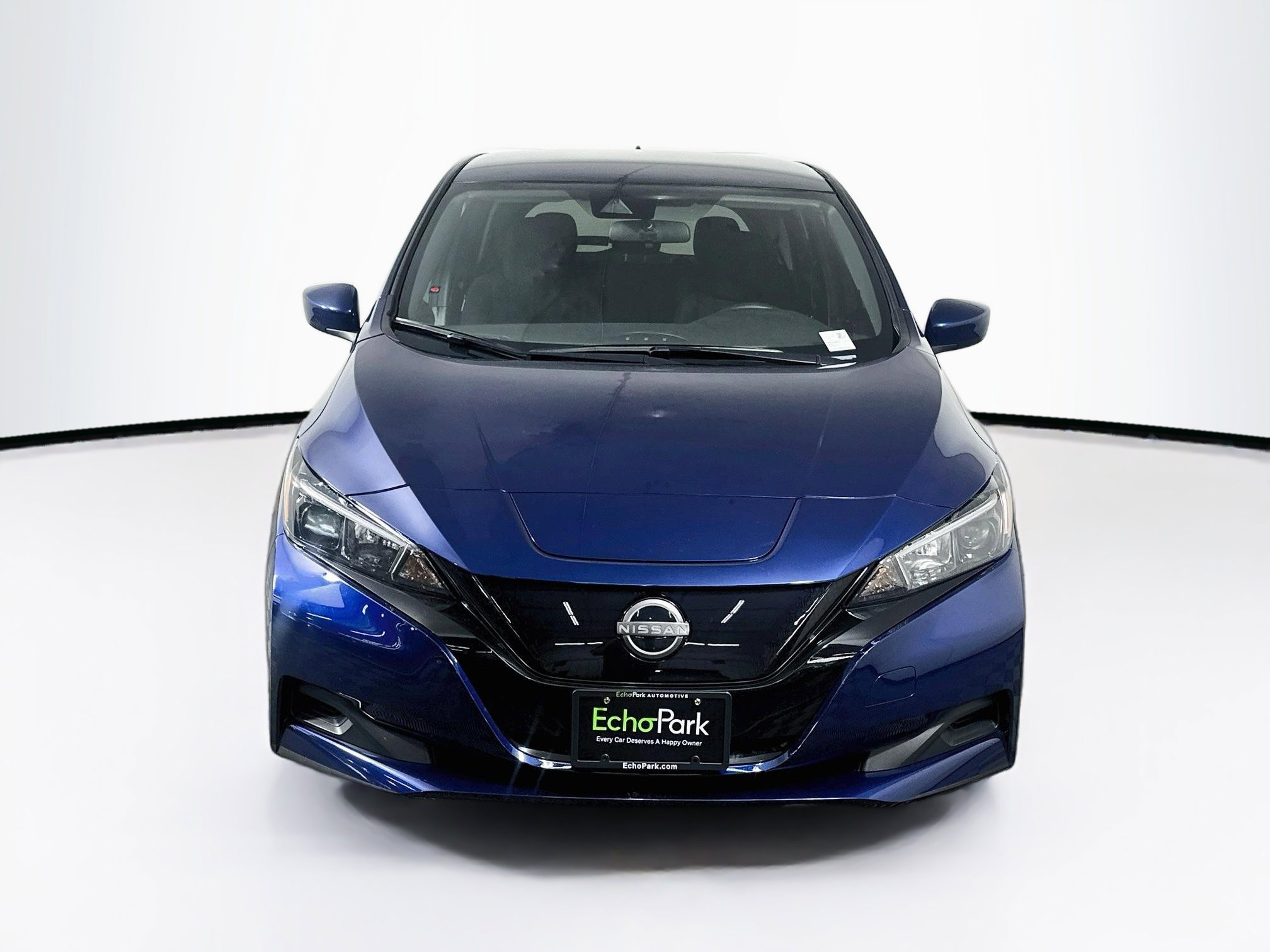 Used 2024 Nissan Leaf S FWD image 2