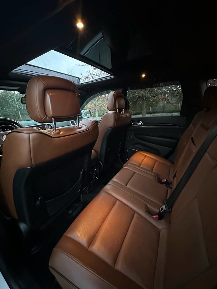 Used 2016 Jeep Grand Cherokee Summit image 27