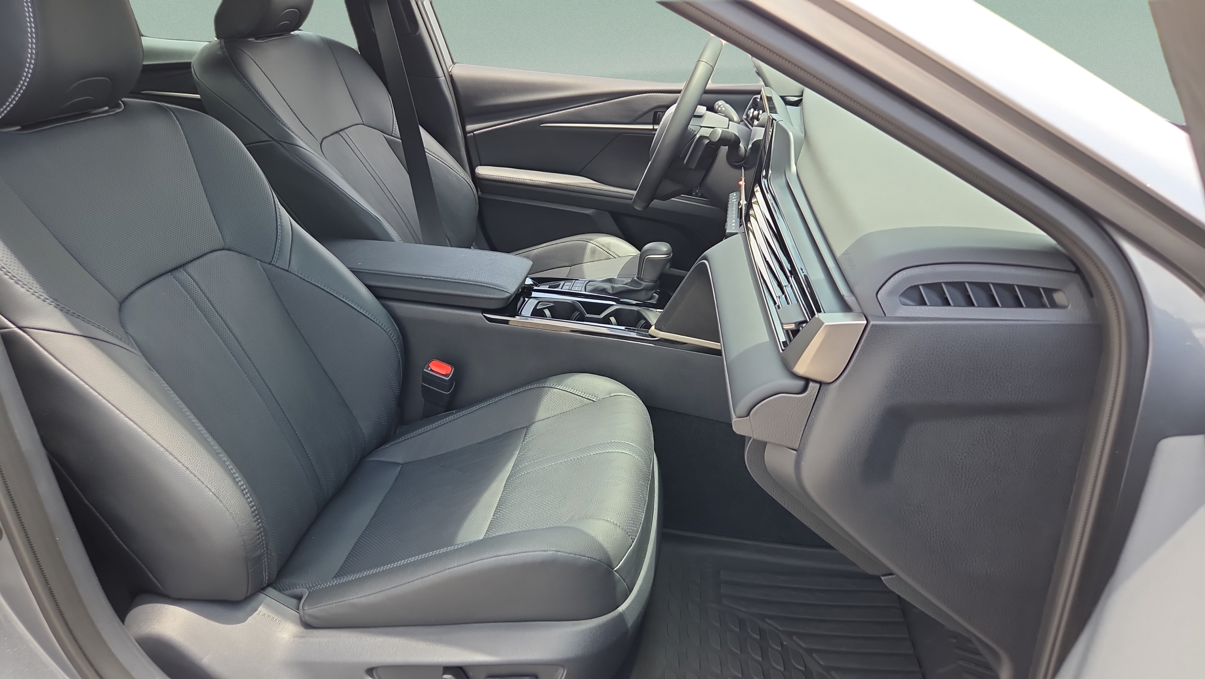 Certified 2026 Toyota Camry XSE FWD image 28