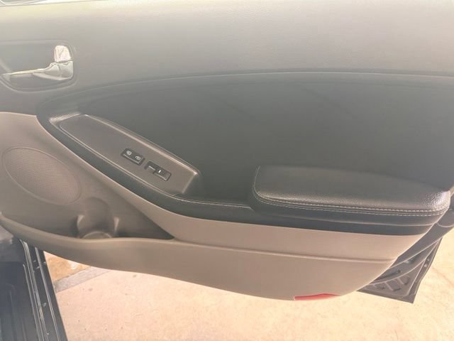 Used 2015 Kia Forte LX w/ Popular Package FWD image 28
