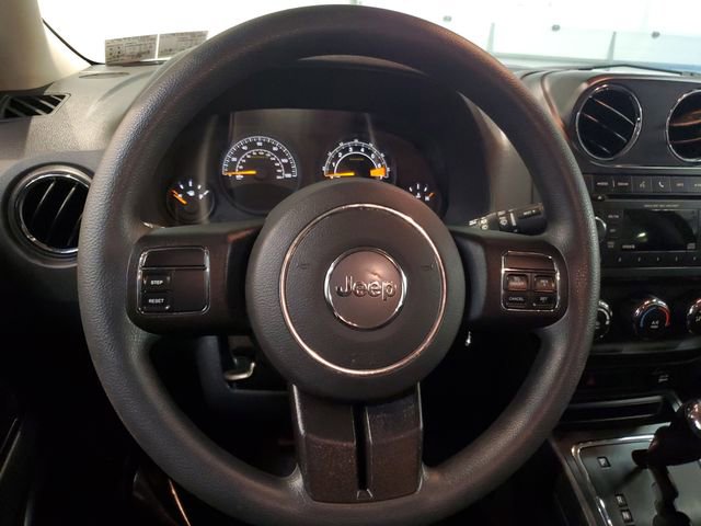 Used 2016 Jeep Patriot Sport w/ Power Value Group FWD image 15