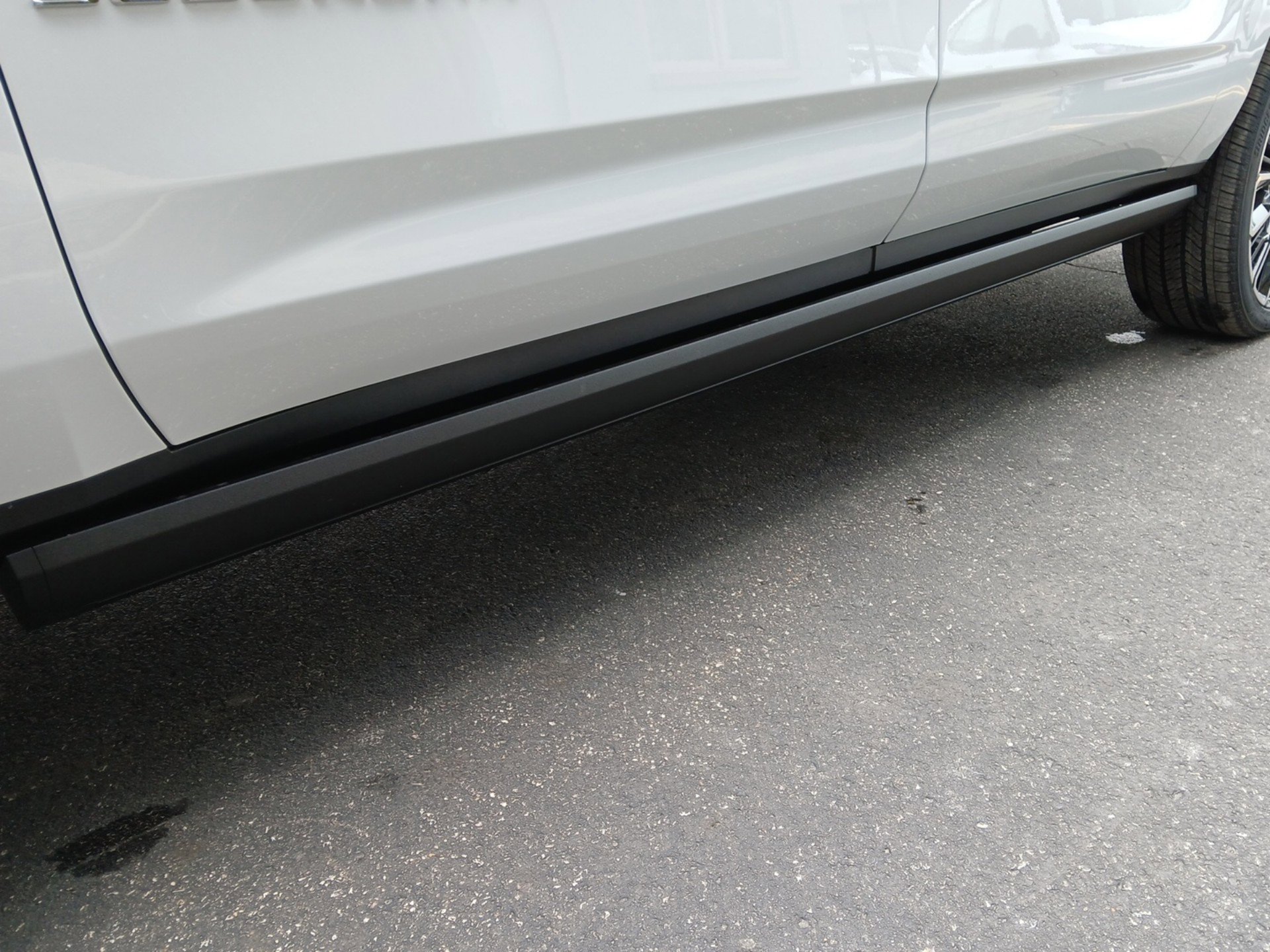 New 2026 Chevrolet Suburban High Country image 32