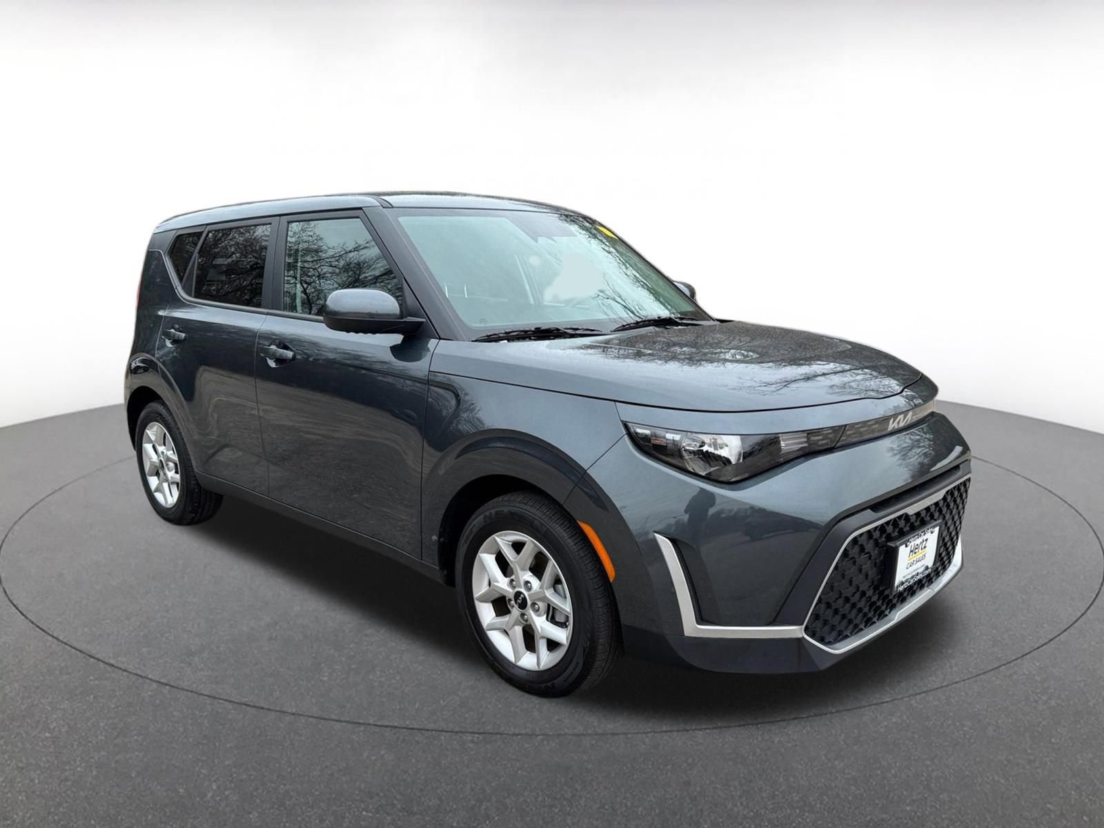 Used 2025 Kia Soul LX w/ LX Technology Package image 1