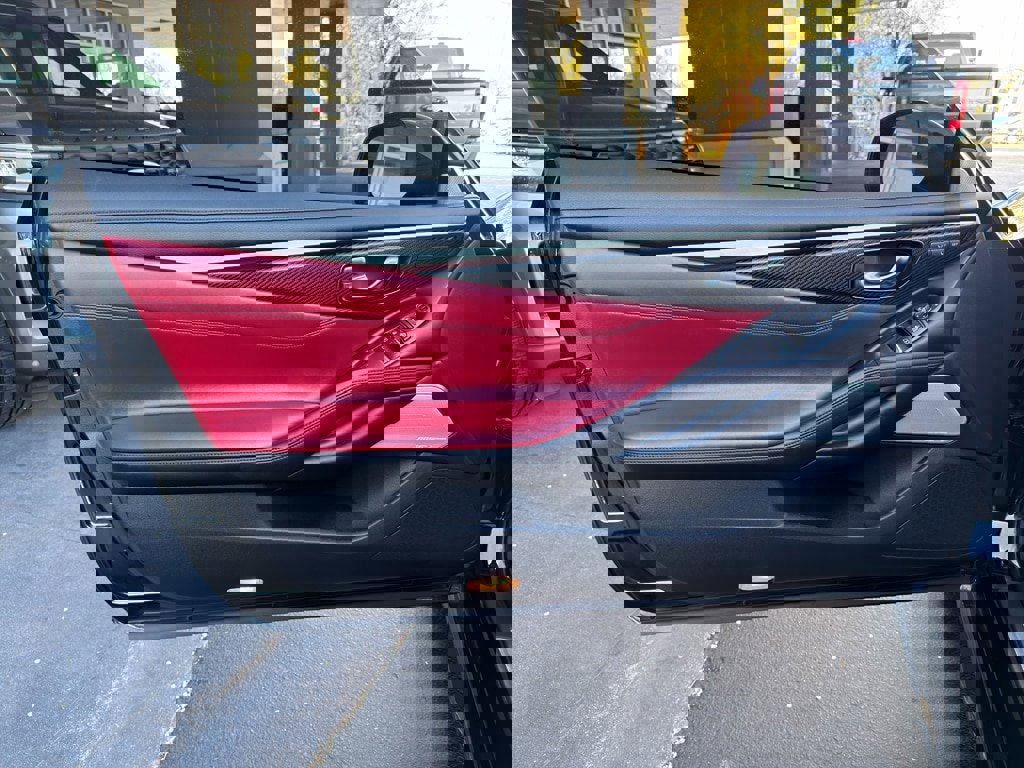 Used 2021 INFINITI Q60 Red Sport 400 AWD/4WD image 17