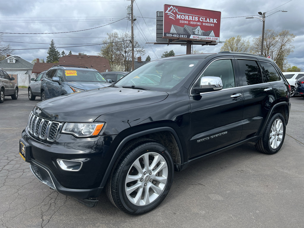 Used 2017 Jeep Grand Cherokee Limited AWD/4WD image 2