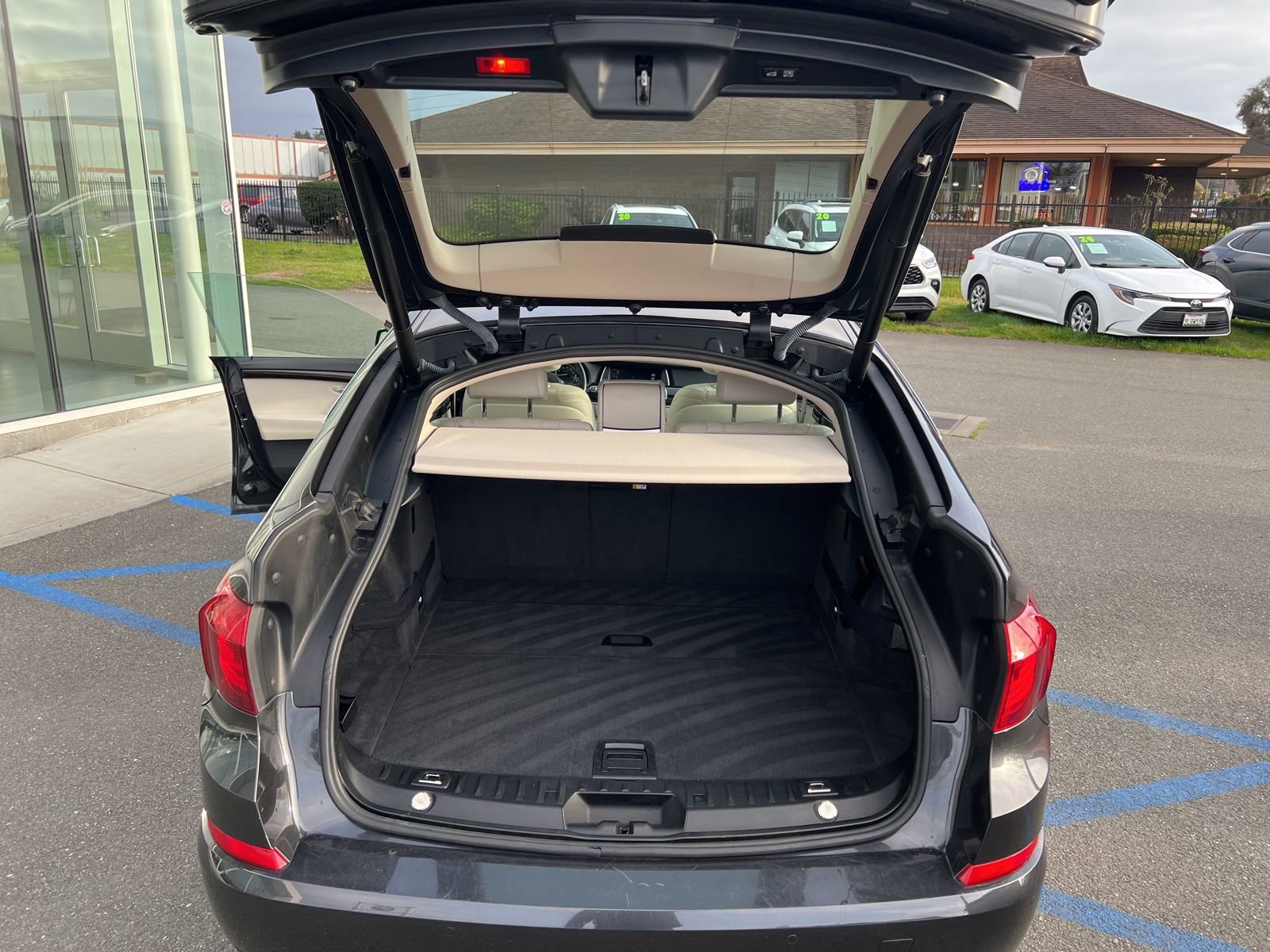 Used 2015 BMW 535i Gran Turismo image 20