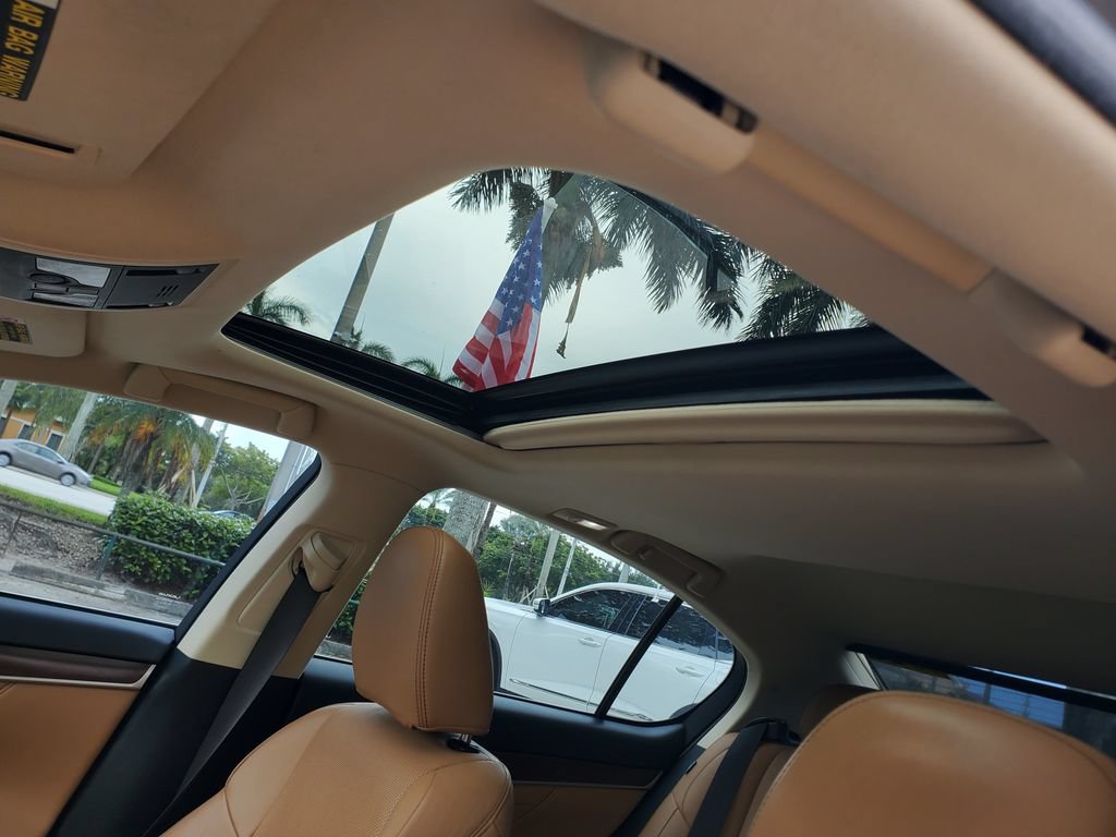 Used 2015 Lexus GS 350 w/ Premium Package RWD image 16